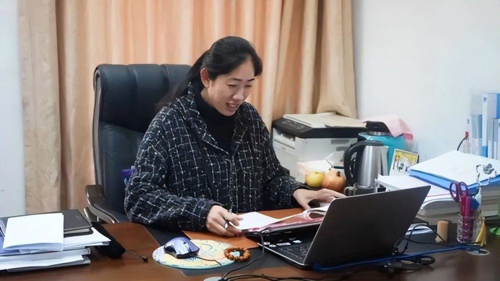 对此太阳主帅沃格尔在接受采访时表示：“防守能使我们取胜，关键球同样如此。